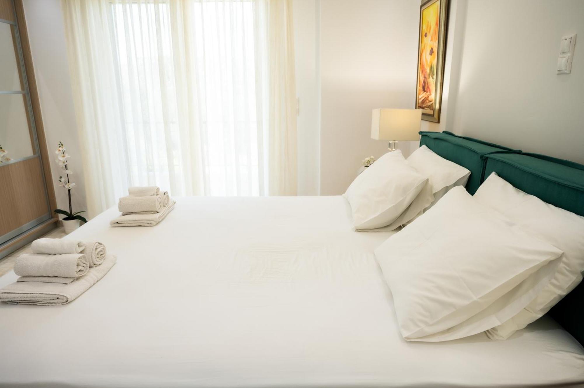 Keratea Luxury Villa -Athens Airport Extérieur photo